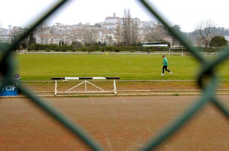 universitário