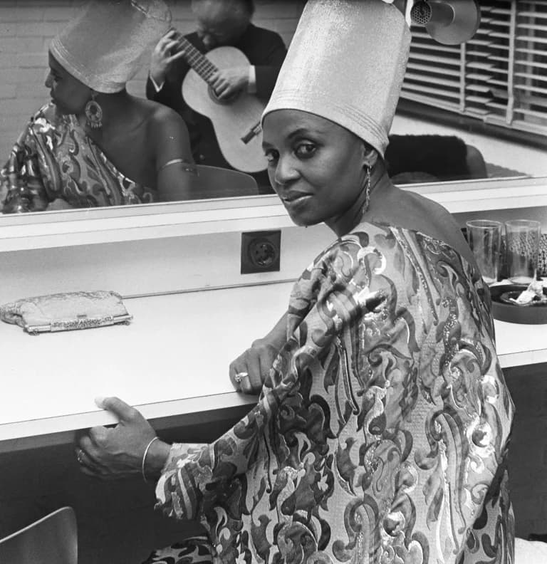 Miriam-Makeba-1969